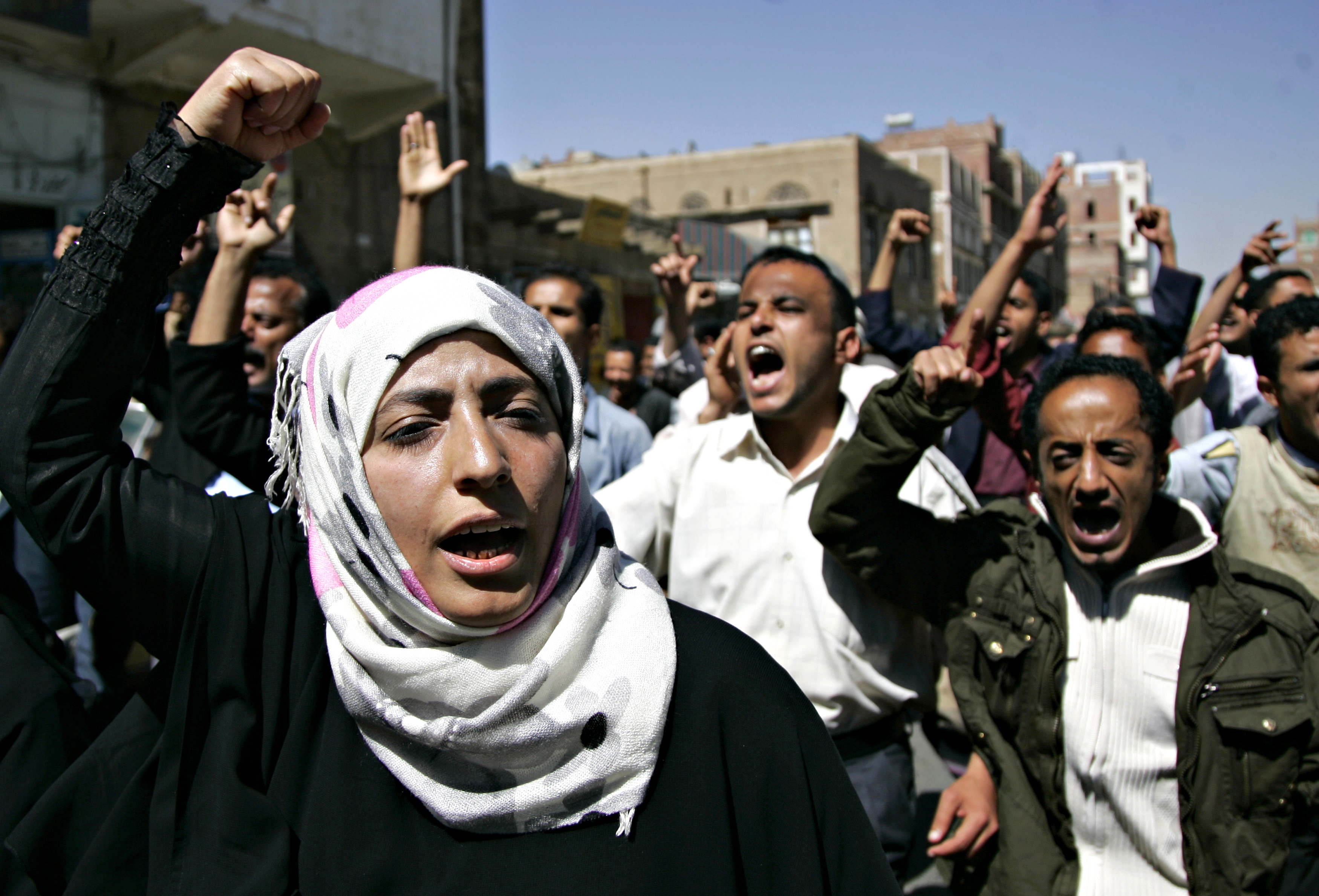 Yemeni Women and Civil Society in Light of Political Transformations and War